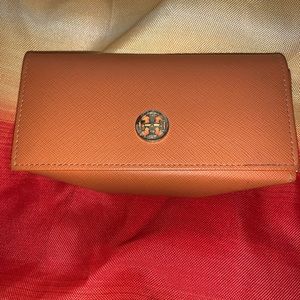 TORY BURCH SUNGLASS CASE